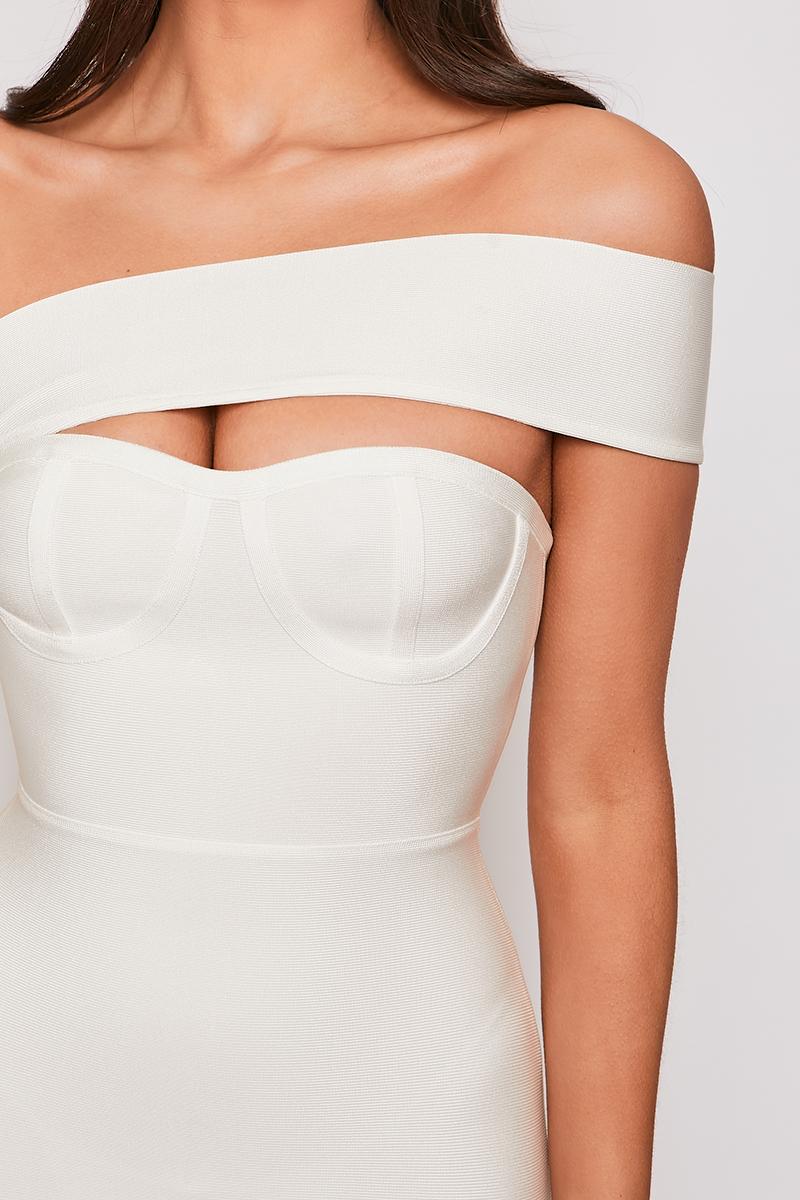 Raphaella - White Off The Shoulder Thigh High Split Bandage Dress