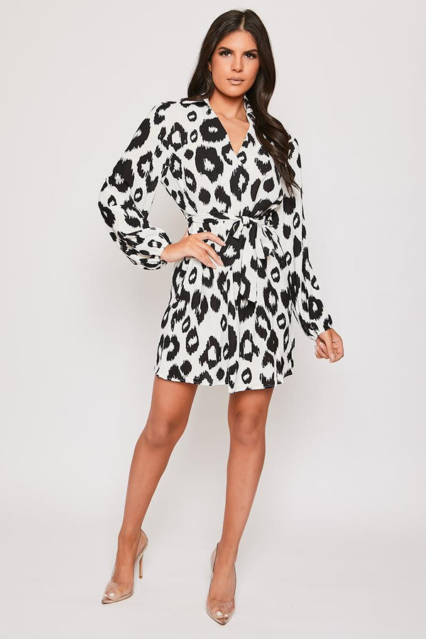 Kiely - White & Black Printed Belted Shirt Dress 