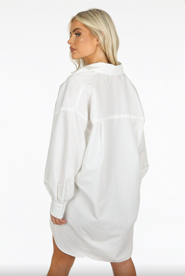 Amellina - White Oversized Dip Hem Shirt