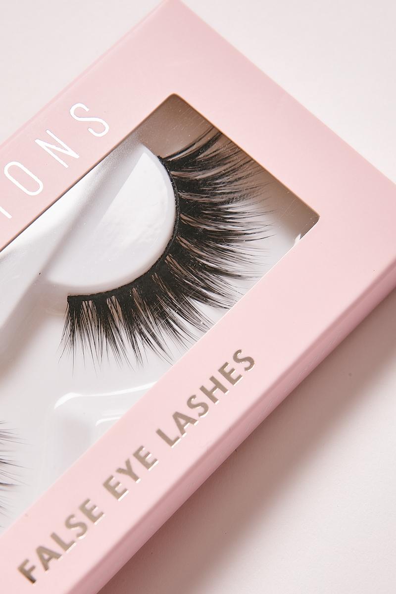 Complexions Miami Lashes